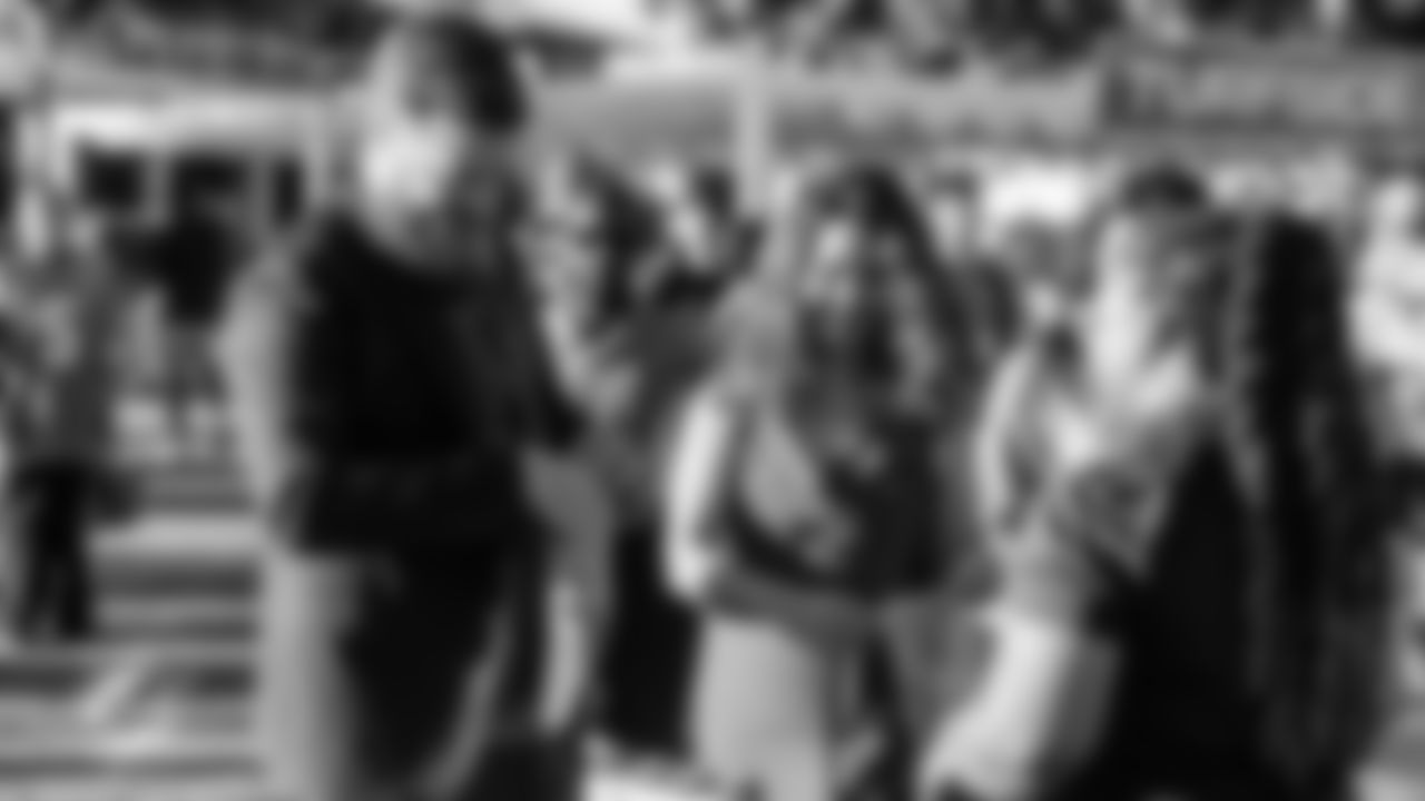 Miami Dolphins Jason Jenkins Days of Service event before an NFL football game against the Baltimore Ravens on Thursday, Oct. 30, 2025 in Miami Gardens, Fla. (AJ Shorter/Miami Dolphins via AP)