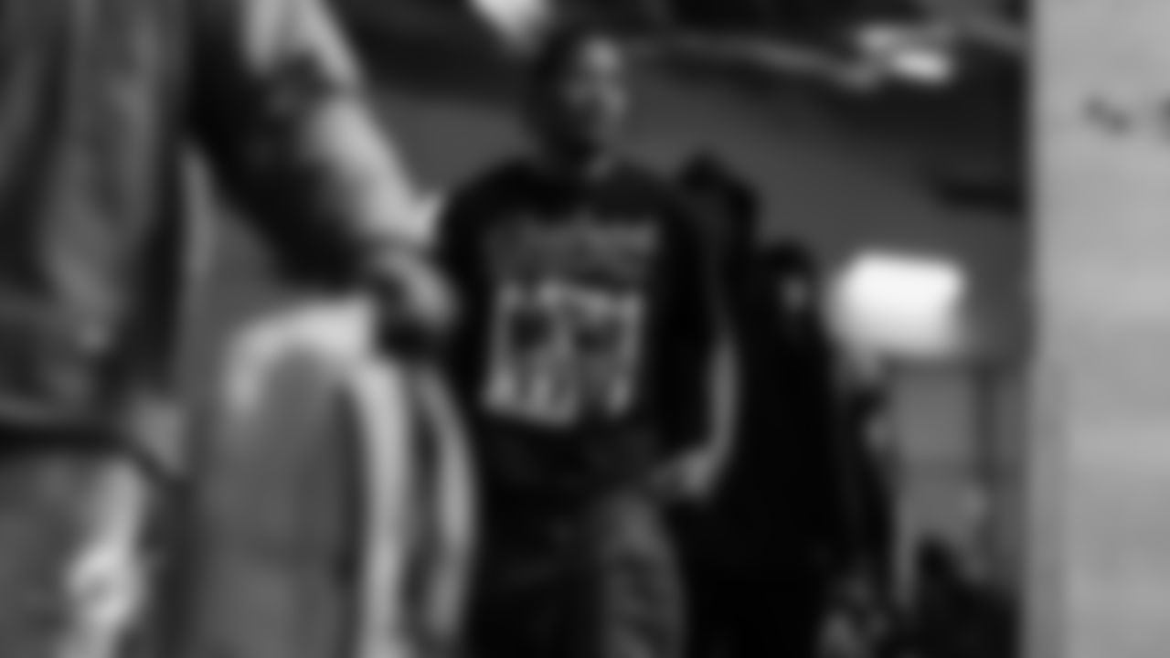 Miami Dolphins cornerback Rasul Douglas (26) arrives before an NFL football game against the Atlanta Falcons on Sunday, Oct. 26, 2025 in Atlanta, GA. (Tomas Diniz Santos/Miami Dolphins via AP)