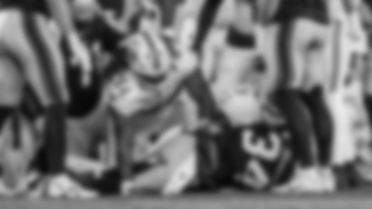 Miami Dolphins defensive tackle Jordan Phillips (94) makes a tackle during an NFL football game against the New England Patriots on Sunday, Jan. 4, 2026 in Foxborough, Mass. (Ryan Lee/Miami Dolphins via AP)