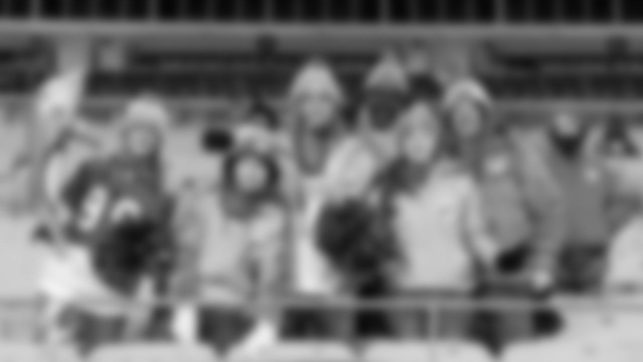 Miami Dolphins fans pose before an NFL football game against the Pittsburgh Steelers on Monday, Dec. 15, 2025 in Pittsburgh, PA. (Tomas Diniz Santos/Miami Dolphins via AP)