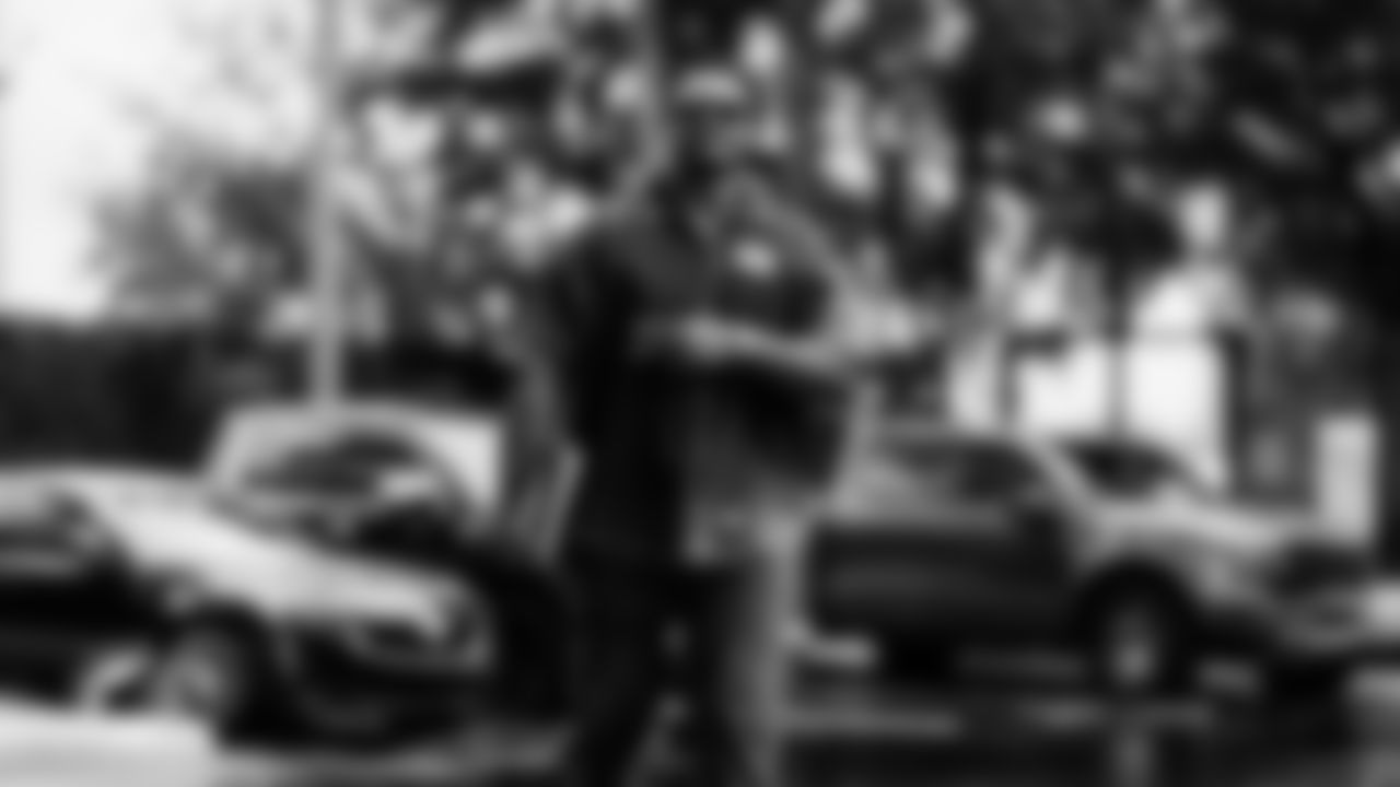 Miami Dolphins offensive tackle Austin Jackson (73) arrives before an NFL football game against the New Orleans Saints on Sunday, Nov. 30, 2025 in Miami Gardens, FL. (Tomas Diniz Santos/Miami Dolphins via AP)