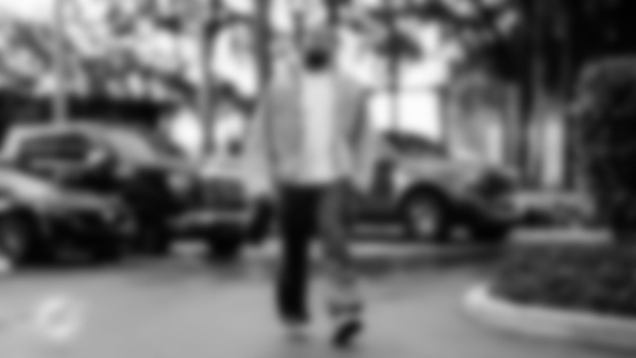 Miami Dolphins linebacker Bradley Chubb (2) arrives before an NFL football game against the Tampa Bay Buccaneers on Sunday, Dec. 28, 2025 in Miami Gardens, FL. (Tomas Diniz Santos/Miami Dolphins via AP)