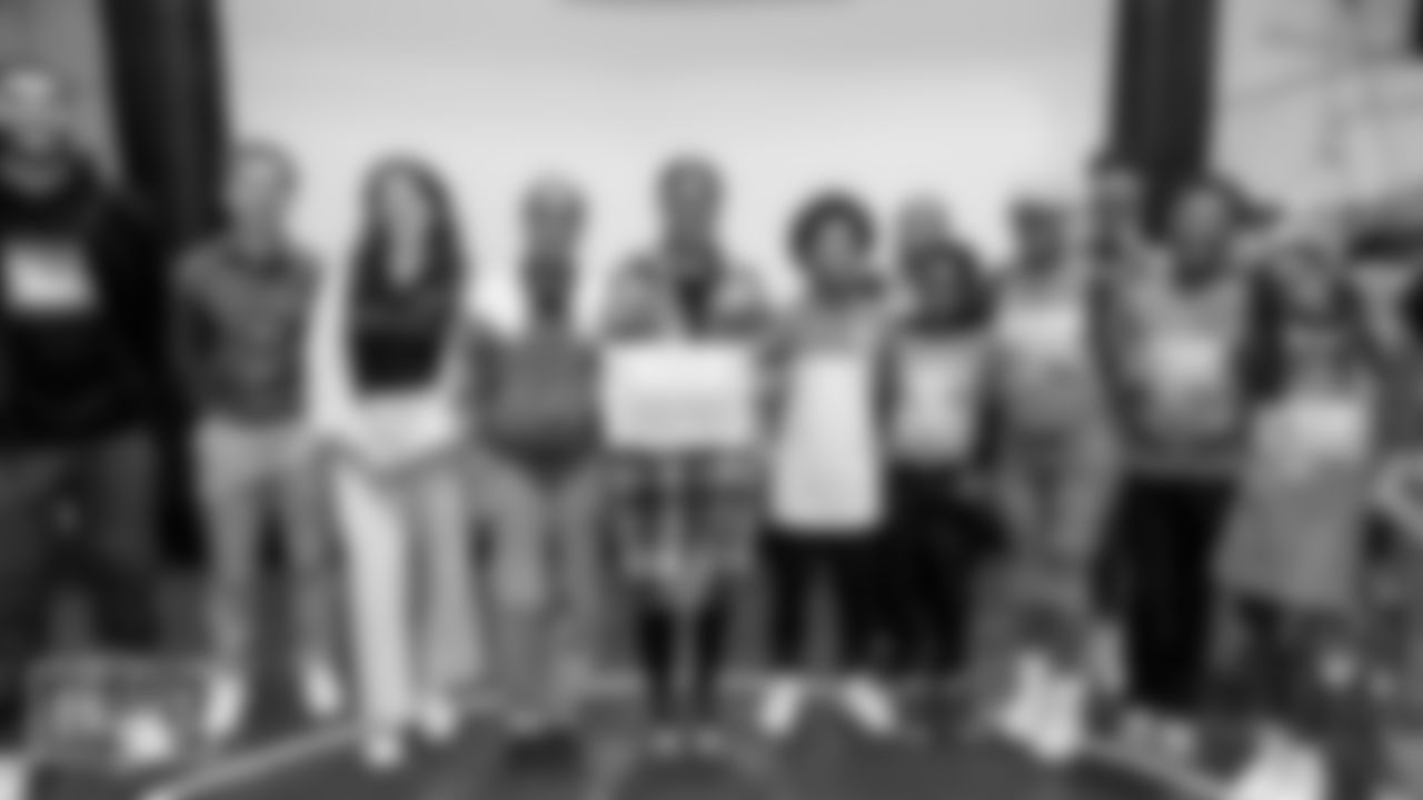 251111-FBUBoysnGirlsClubFtLauderdale-RG007