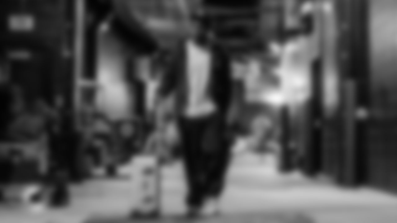 Miami Dolphins wide receiver Malik Washington (6) arrives before an NFL football game against the New England Patriots on Sunday, Jan. 4, 2026 in Foxborough, MA. (Ryan Lee/Miami Dolphins via AP)