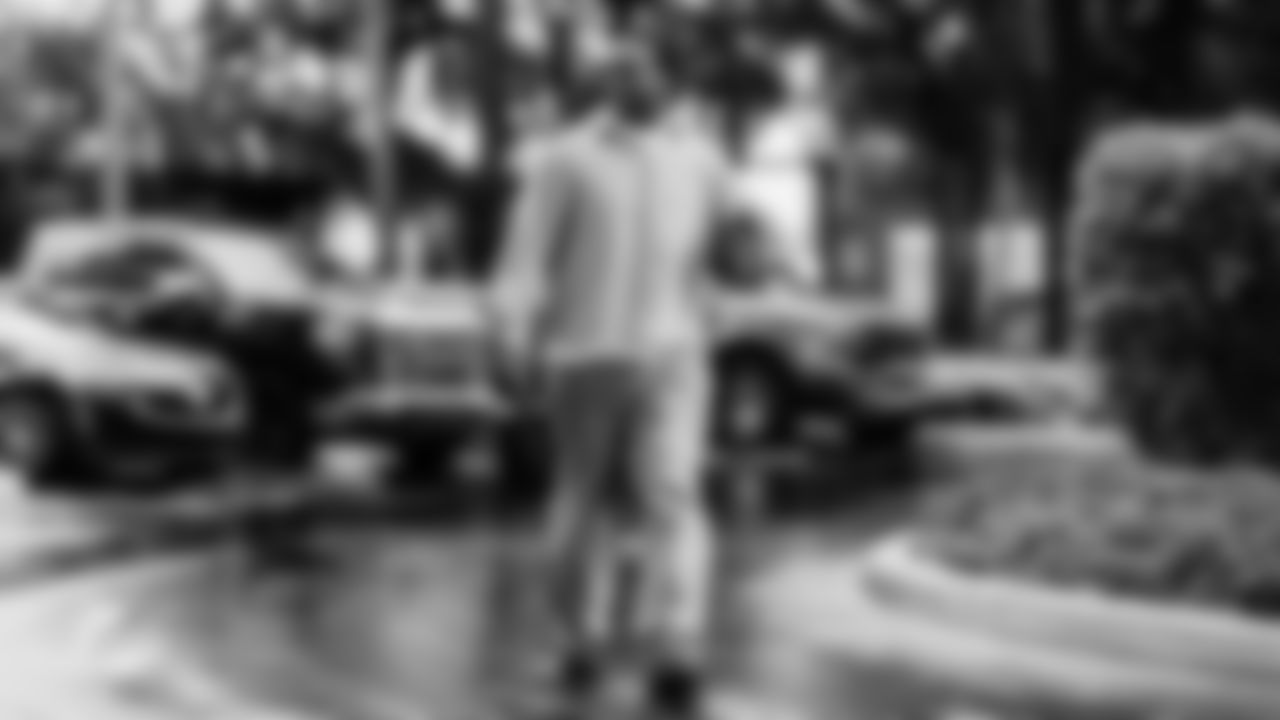 Miami Dolphins linebacker Tyrel Dodson (25) arrives before an NFL football game against the New Orleans Saints on Sunday, Nov. 30, 2025 in Miami Gardens, FL. (Tomas Diniz Santos/Miami Dolphins via AP)