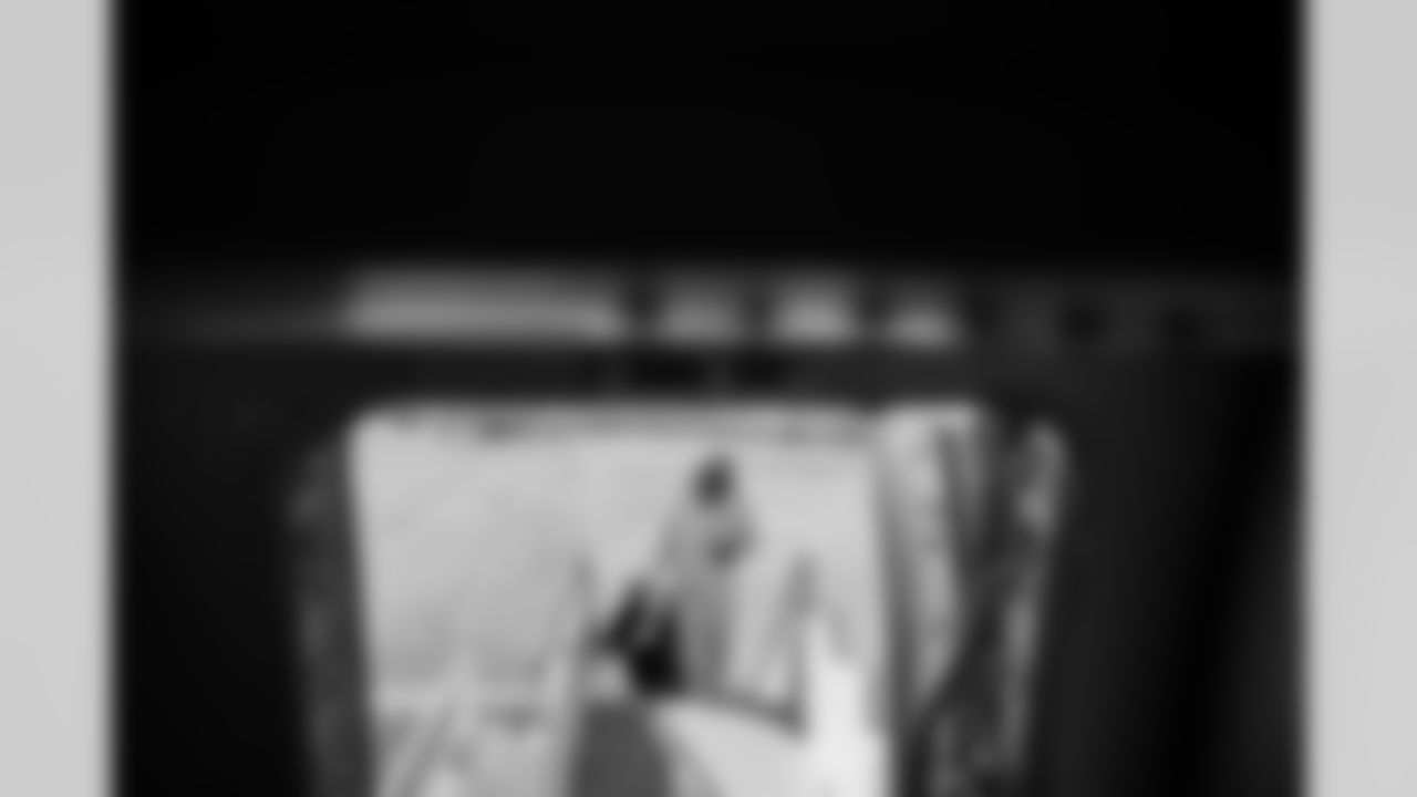 Miami Dolphins cornerback Rasul Douglas (26) during arrivals to the plane for travel to Boston on Saturday, Jan. 3, 2026, in Fort Lauderdale, Fla. (Tomas Diniz Santos/Miami Dolphins)