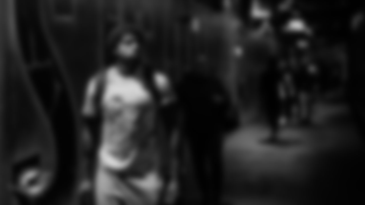 251005-MIAvsCAR-PM1_1311