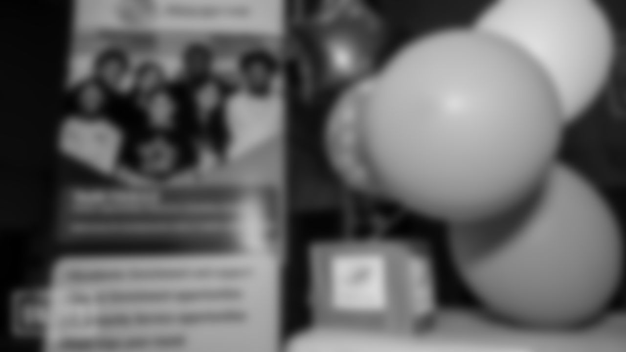 251111-FBUBoysnGirlsClubFtLauderdale-RG001