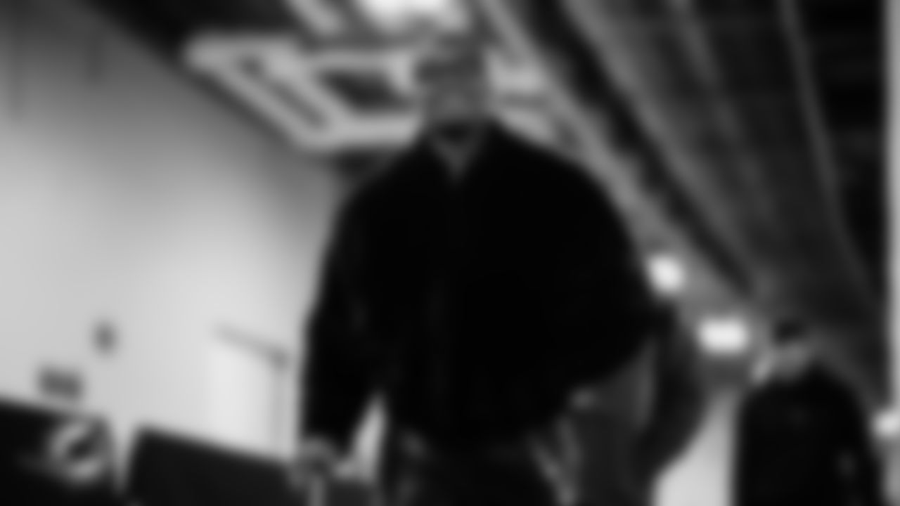 Miami Dolphins linebacker Quinton Bell (56) arrives before an NFL football game against the Pittsburgh Steelers on Monday, Dec. 15, 2025 in Pittsburgh, PA. (Tomas Diniz Santos/Miami Dolphins via AP)