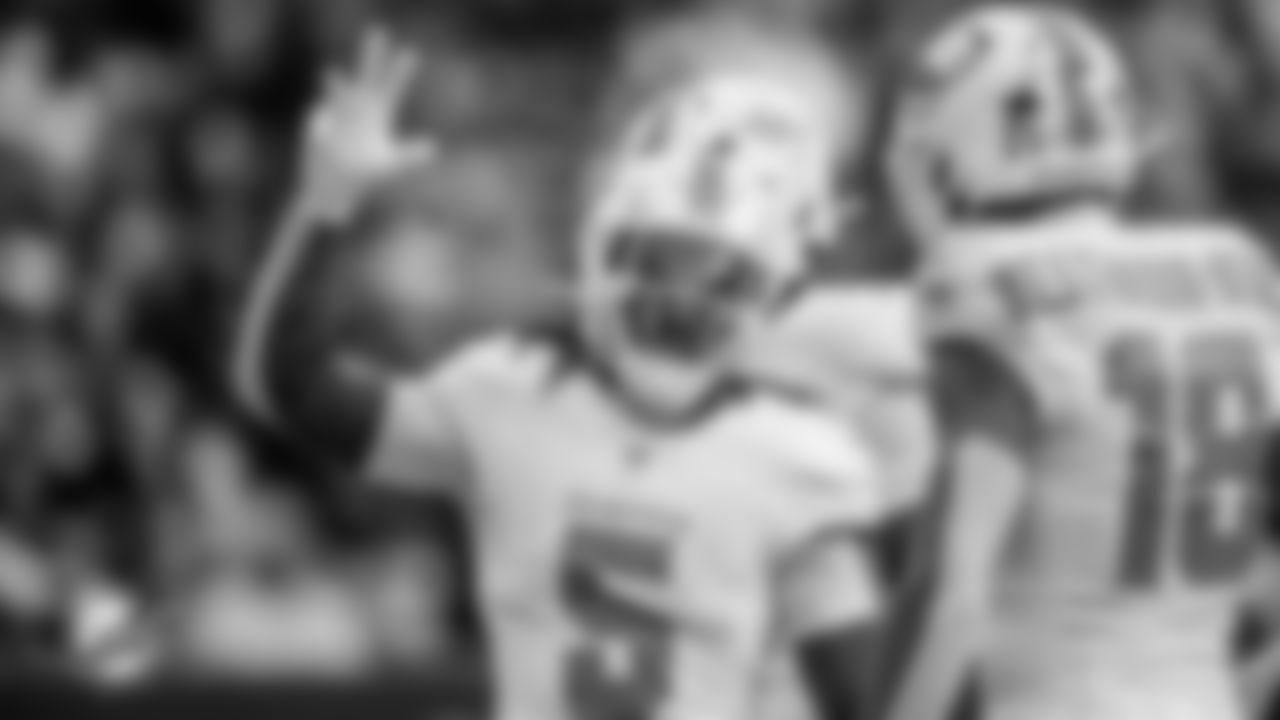 an NFL football game against the New York Jets on Sunday, Dec. 7, 2025 in East Rutherford, NJ. (Tomas Diniz Santos/Miami Dolphins via AP)