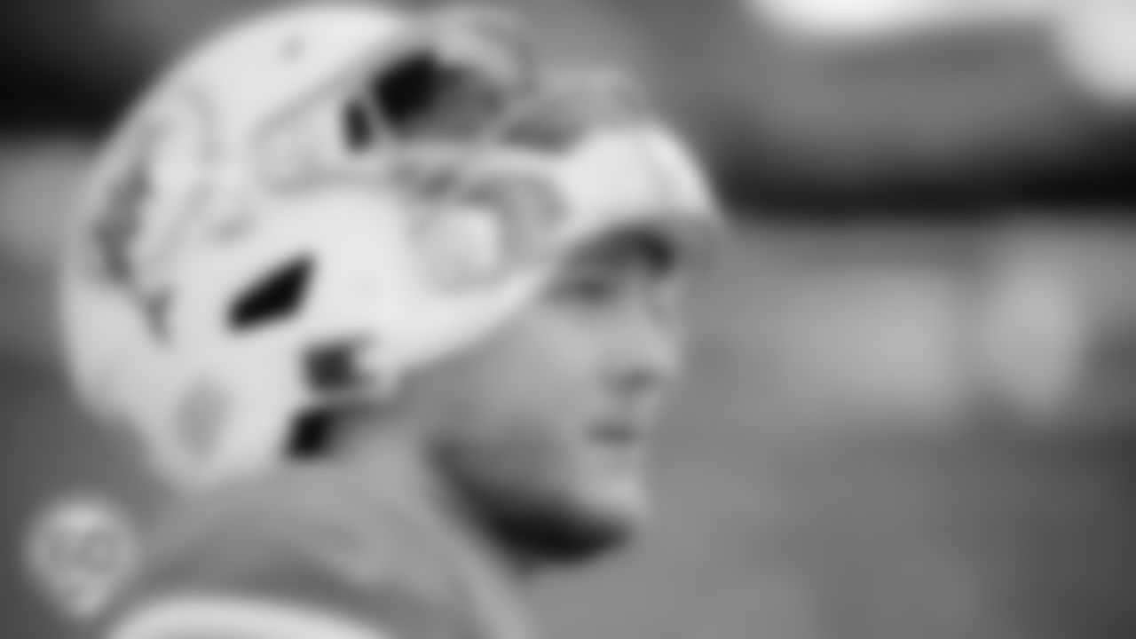 Miami Dolphins quarterback Quinn Ewers (14) warms up before an NFL football game against the Cincinnati Bengals on Sunday, Dec. 21, 2025 in Miami Gardens, FL. (Tomas Diniz Santos/Miami Dolphins via AP)