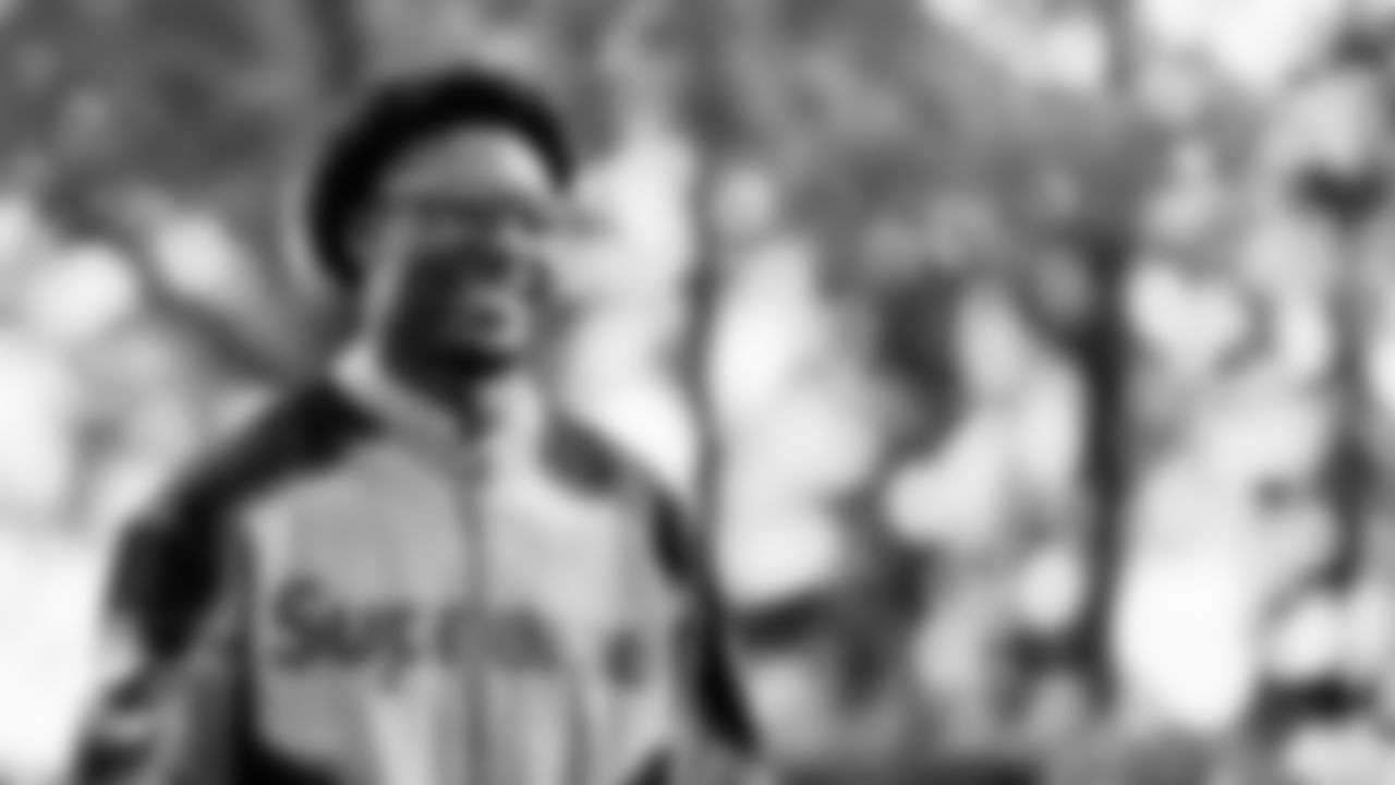 Miami Dolphins wide receiver AJ Henning (88) arrives before an NFL football game against the New Orleans Saints on Sunday, Nov. 30, 2025 in Miami Gardens, FL. (Tomas Diniz Santos/Miami Dolphins via AP)