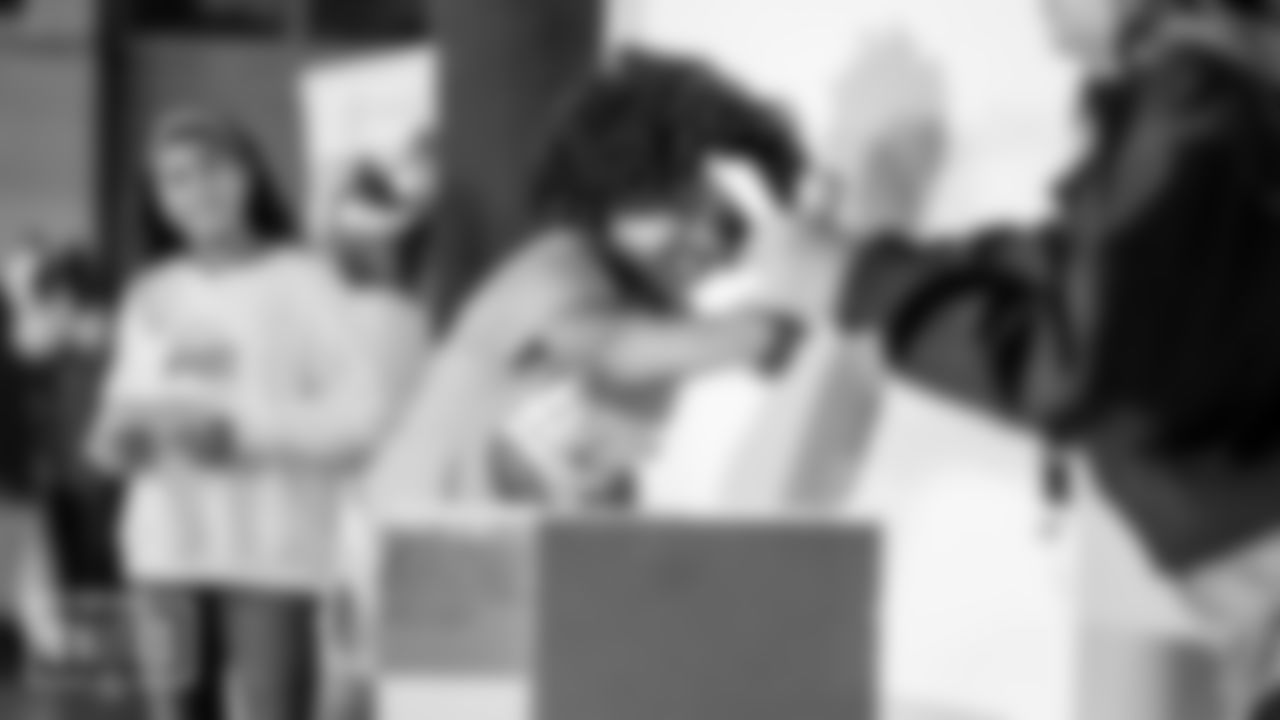 251111-FBUBoysnGirlsClubFtLauderdale-RG017