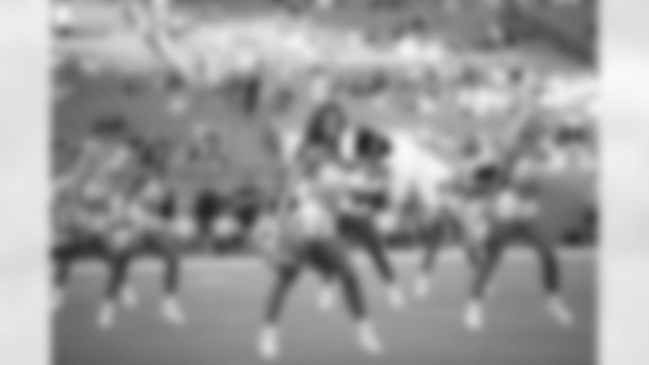 ÅÝܽÊÓÆµ Dolphins cheerleaders before an NFL preseason football game against the Atlanta Falcons, Friday, Aug. 11, 2023, in ÅÝܽÊÓÆµ Gardens, Fla. (Tomas Diniz Santos/ÅÝܽÊÓÆµ Dolphins)