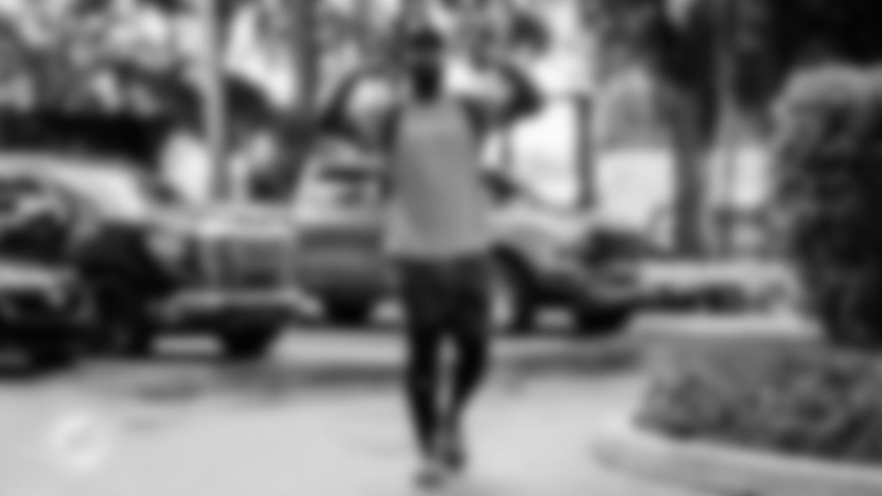 Miami Dolphins linebacker Matthew Judon (8) arrives before an NFL football game against the Buffalo Bills on Sunday, Nov. 9, 2025 in Miami Gardens, Fla. (Tomas Diniz Santos/Miami Dolphins via AP)