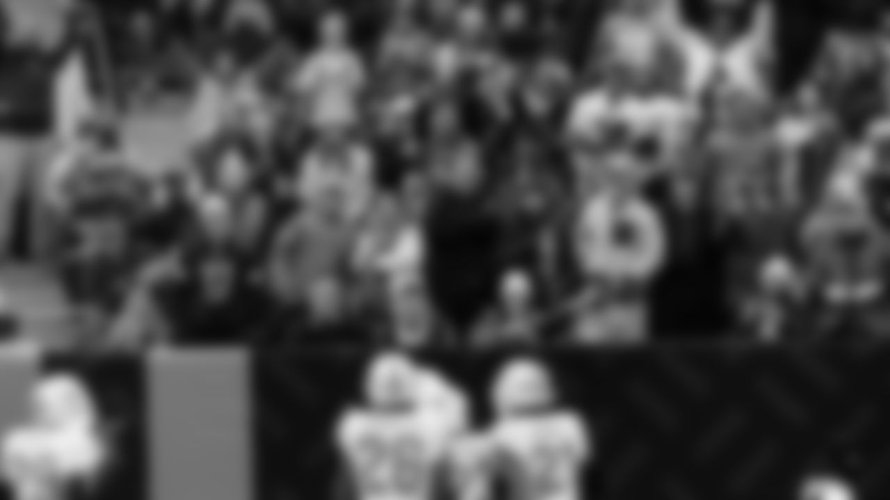 Miami Dolphins fans celebrate during an NFL football game against the New York Jets on Sunday, Dec. 7, 2025 in East Rutherford, NJ. (Raul Maristany/Miami Dolphins via AP)