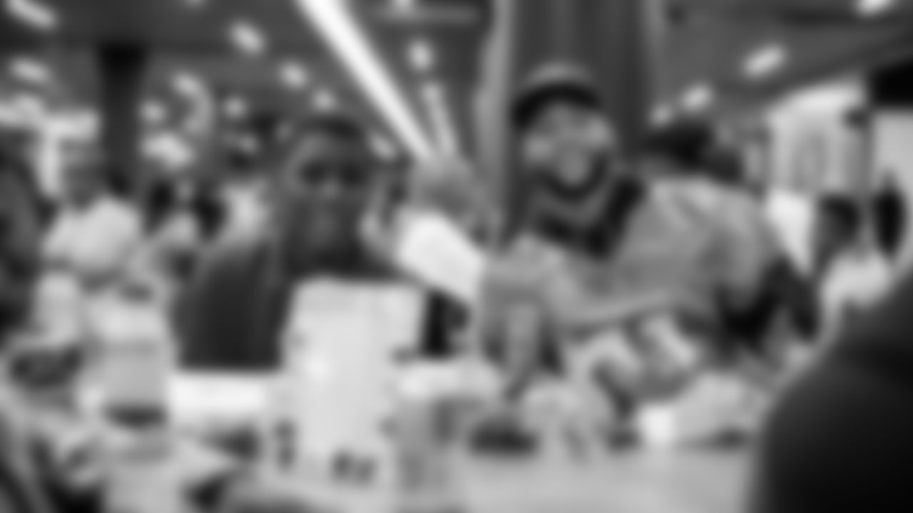 251104-GoyaThanksgiving-TDS46