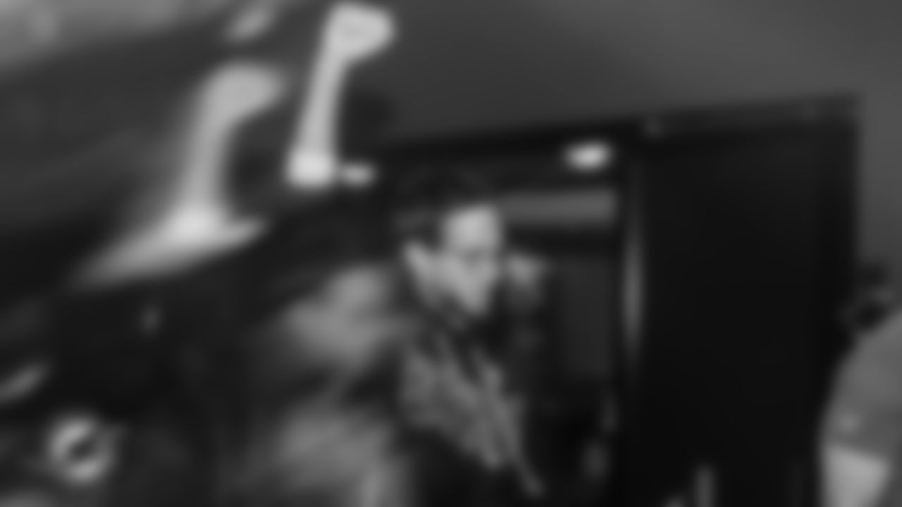 Miami Dolphins head coach Mike McDaniel exits the tunnel before an NFL football game against the Tampa Bay Buccaneers on Sunday, Dec. 28, 2025 in Miami Gardens, FL. (AJ Shorter/Miami Dolphins via AP)