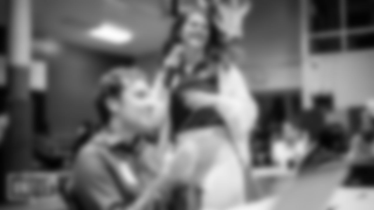 251111-FBUBoysnGirlsClubFtLauderdale-RG011