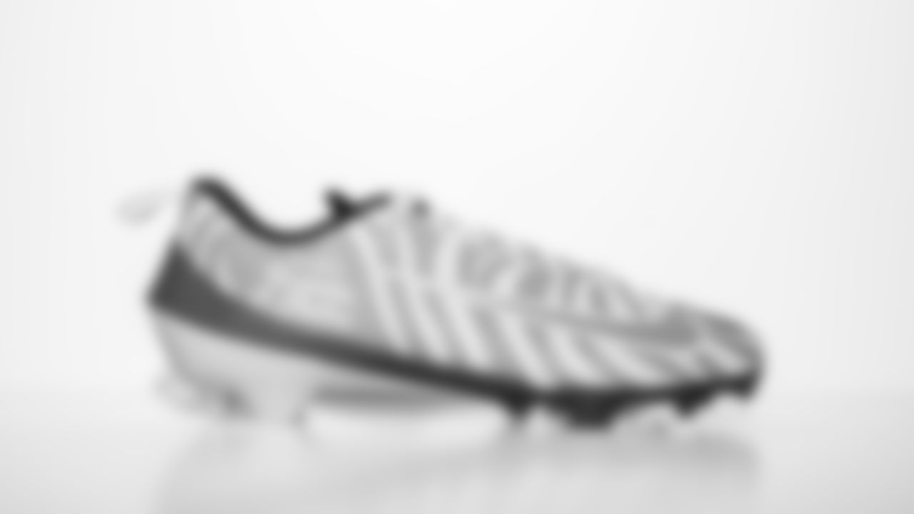 JuJu Brents | Juju Brents & Folks Foundation