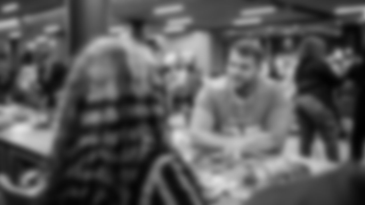 251104-GoyaThanksgiving-TDS43