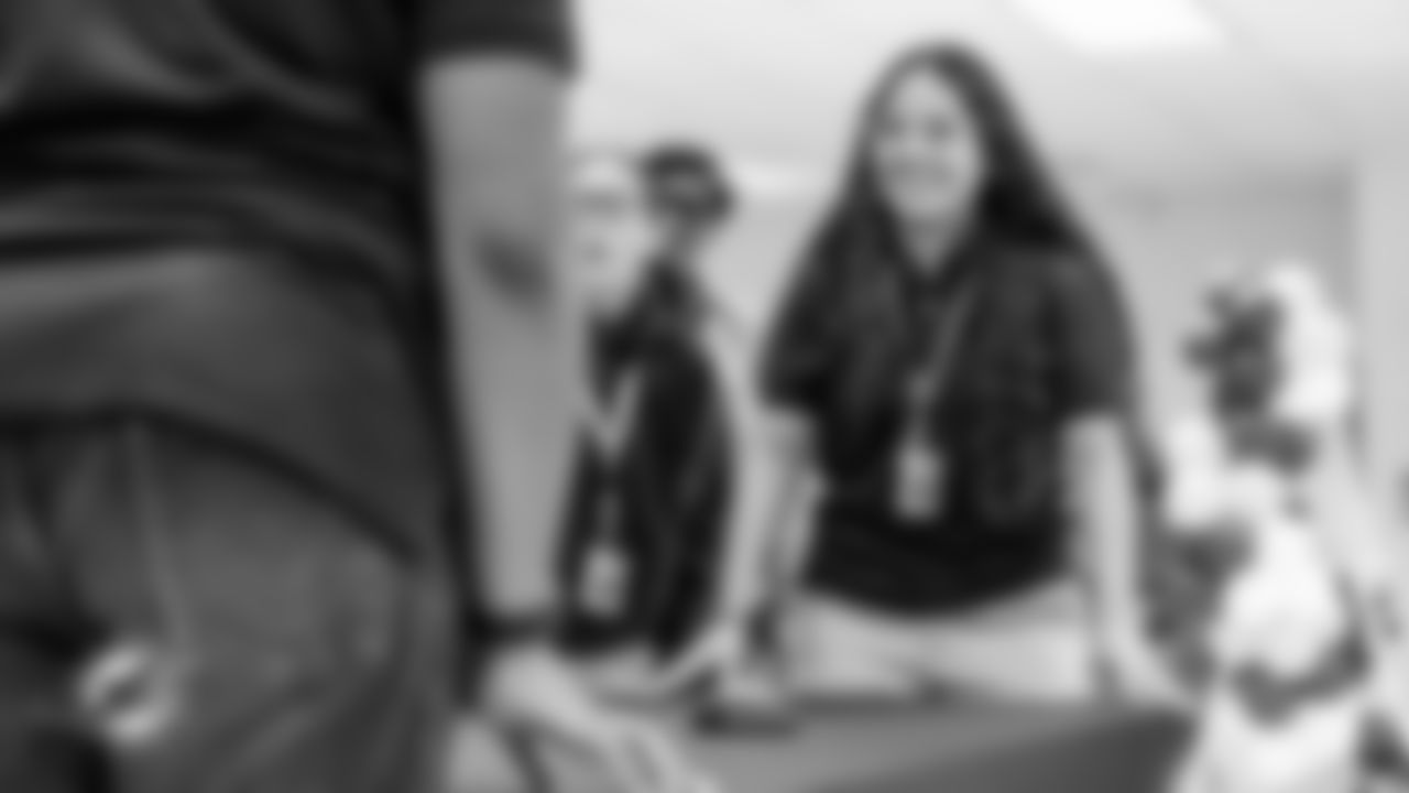 251118-ValuesMatterMiamiJacksonHighschool-RG009