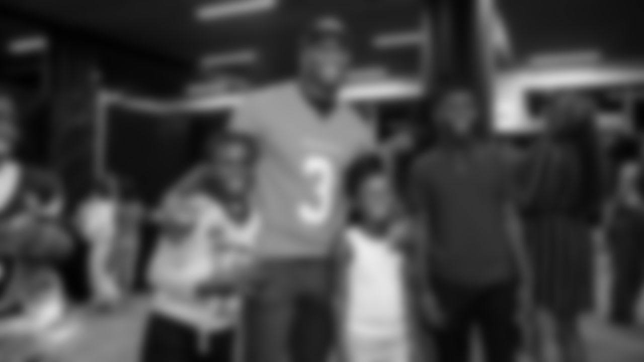 251104-GoyaThanksgiving-TDS03