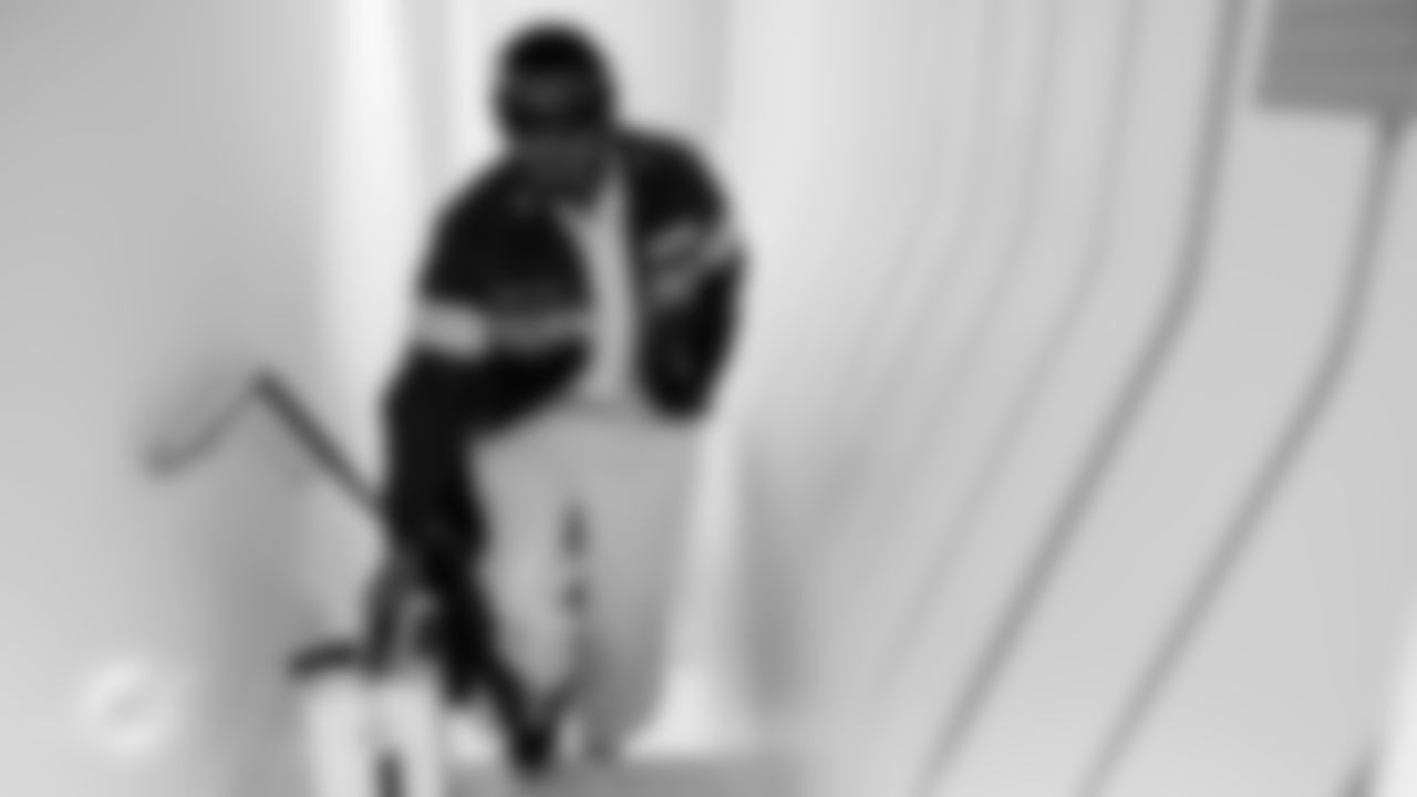 Miami Dolphins linebacker Quinton Bell (56) arrives before an NFL football game against the Washington Commanders on Sunday, Nov. 16, 2025 in Madrid. (Tomas Diniz Santos/Miami Dolphins via AP)