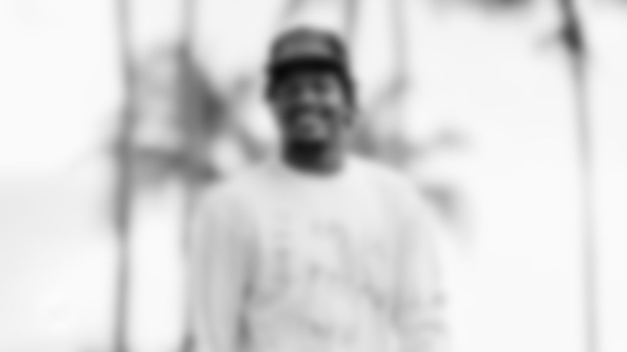 Miami Dolphins cornerback Rasul Douglas (26) arrives before an NFL football game against the New Orleans Saints on Sunday, Nov. 30, 2025 in Miami Gardens, FL. (Tomas Diniz Santos/Miami Dolphins via AP)