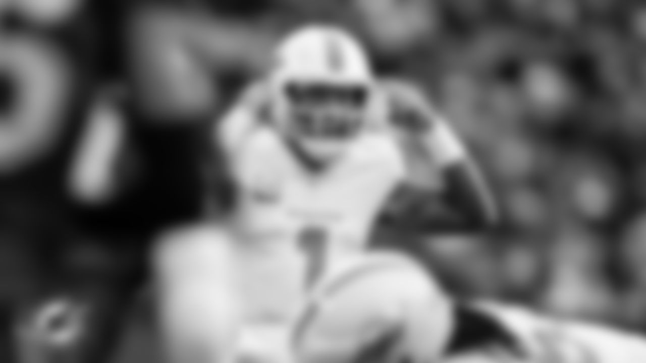 Miami Dolphins quarterback Tua Tagovailoa (1) calls a play during an NFL football game against the New York Jets on Sunday, Dec. 7, 2025 in East Rutherford, NJ. (Tomas Diniz Santos/Miami Dolphins via AP)