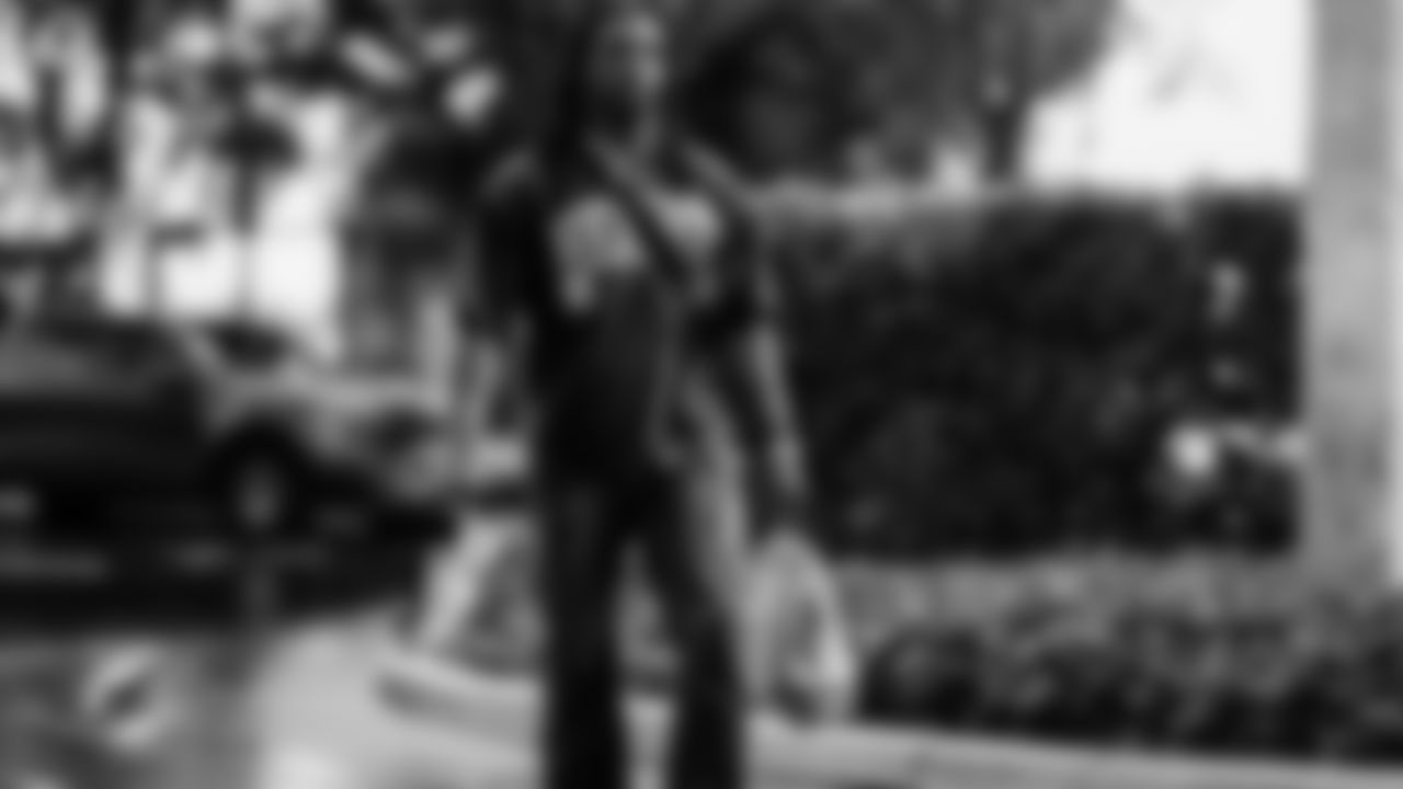 Miami Dolphins running back JaMycal Hasty (37) arrives before an NFL football game against the New Orleans Saints on Sunday, Nov. 30, 2025 in Miami Gardens, FL. (Tomas Diniz Santos/Miami Dolphins via AP)