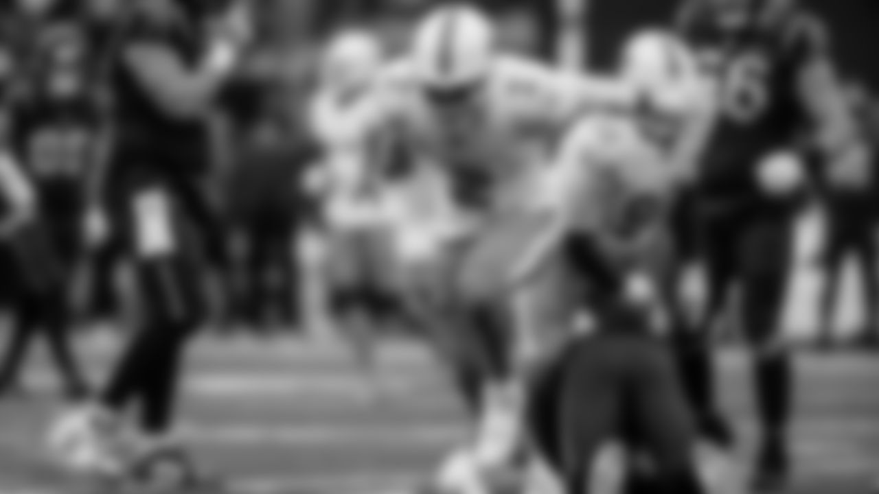 Miami Dolphins linebacker Bradley Chubb (2) celebrates during an NFL football game against the New York Jets on Sunday, Dec. 7, 2025 in East Rutherford, NJ. (Tomas Diniz Santos/Miami Dolphins via AP)