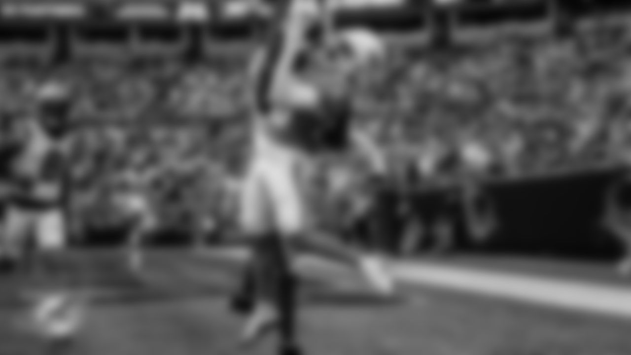 251005-MIAvsCAR-PM1_4010