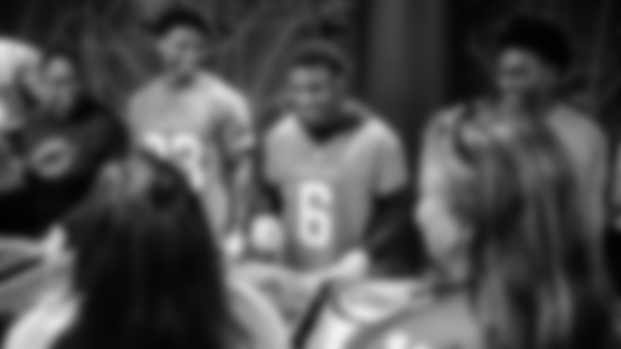 251104-GoyaThanksgiving-TDS70