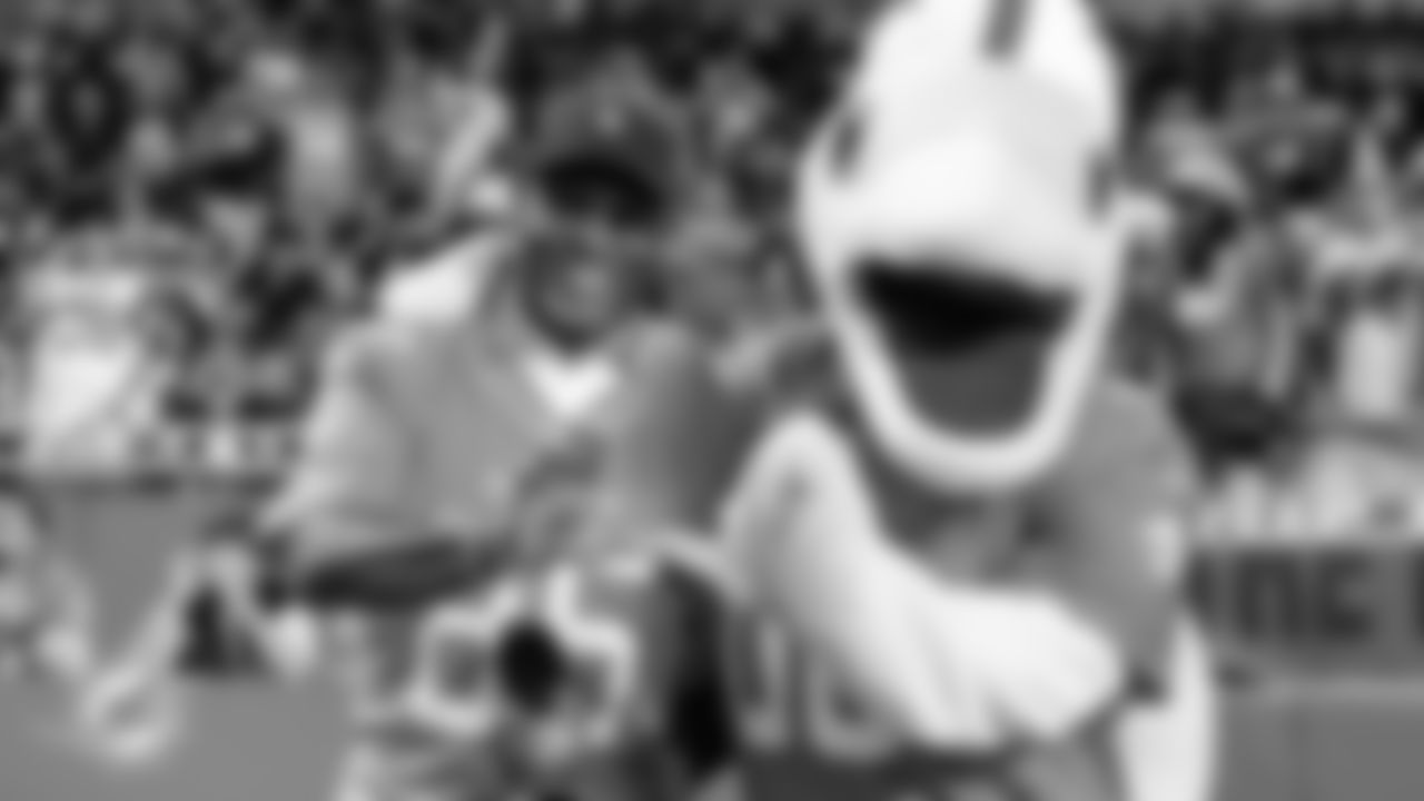 an NFL football game against the Baltimore Ravens on Thursday, Oct. 30, 2025 in Miami Gardens, FL. (Kelly Gavin/Miami Dolphins via AP)