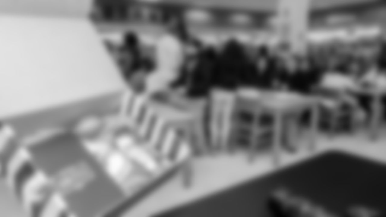 251118-ValuesMatterMiamiJacksonHighschool-RG025