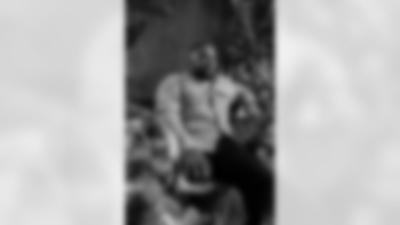 Lamar Bustion, Marketing Communications Coordinator