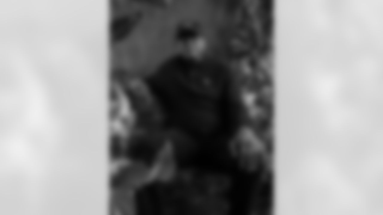 Pro Football Hall of Famer Harold Carmichael