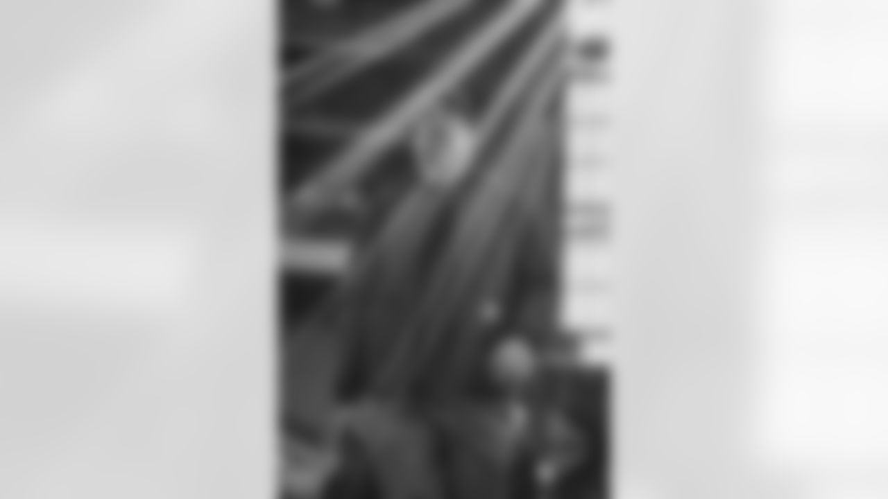 Atlanta Falcons defensive coordinator Jeff Ulbrich arrives before the Week 16 Game against the Arizona Cardinals at State Farm Stadium in Glendale, Arizona on Sunday, December 21, 2025. (Photo by Taylor McLaughlin/Atlanta Falcons)