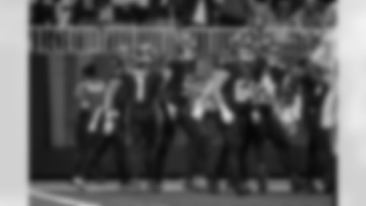 Atlanta Falcons wide receiver Drake London #5 after scoring a touchdown during the Week 18 Game against the New Orleans Saints at Mercedes-Benz Stadium in Atlanta, Georgia on Sunday, January 4, 2026. (Photo by Matthew Grimes/Atlanta Falcons)