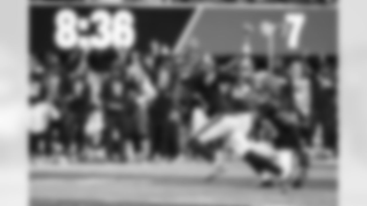 Atlanta Falcons safety Jessie Bates III #3 returns an interception for a touchdown during the Week 17 Game against the Los Angeles Rams at Mercedes-Benz Stadium in Atlanta, Georgia on Monday, December 29, 2025. (Photo by Steven Burroughs/Atlanta Falcons)