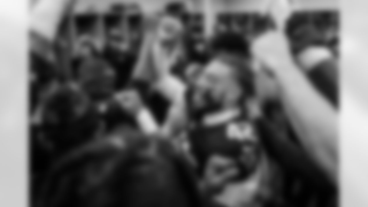 Atlanta Falcons linebacker Josh Woods #42 in the locker room after the Week 16 Game against the Arizona Cardinals at State Farm Stadium in Glendale, Arizona on Sunday, December 21, 2025. (Photo by Jay Bendlin/Atlanta Falcons)