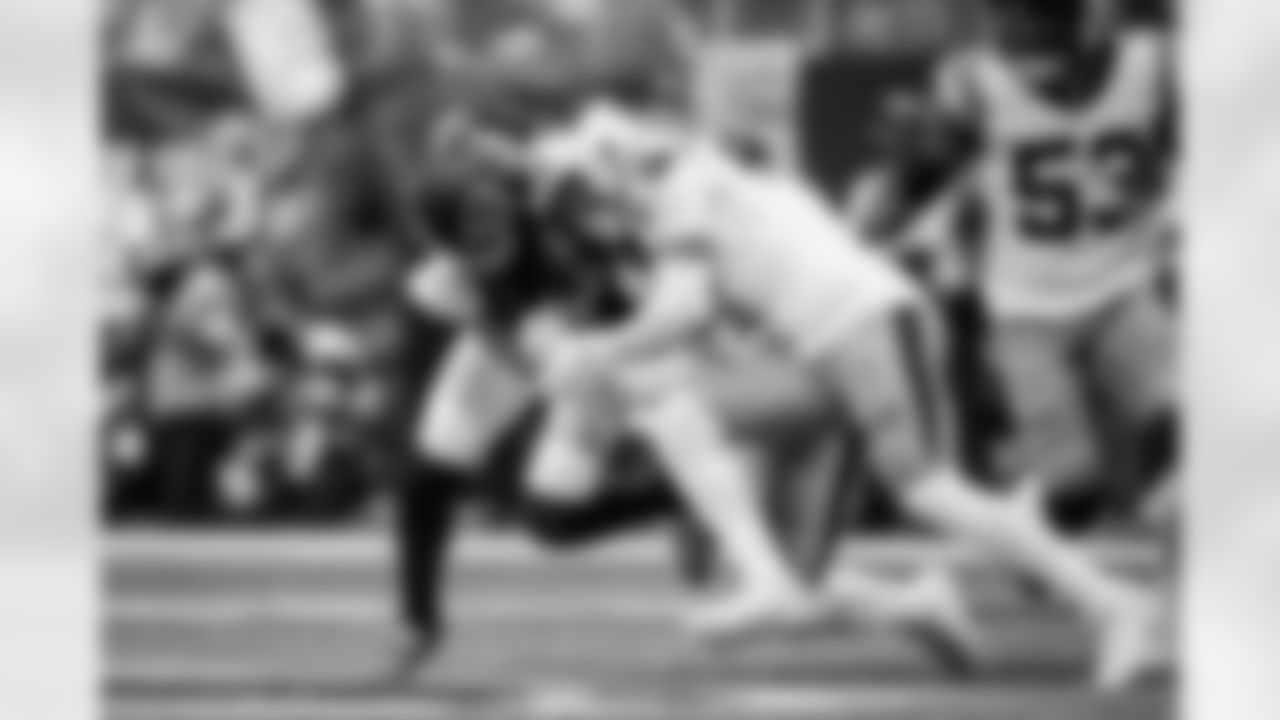 Atlanta Falcons wide receiver Drake London #5 runs with the ball during the Week 11 Game against the Carolina Panthers at Mercedes-Benz Stadium in Atlanta, Georgia on Sunday, November 16, 2025. (Photo by Kevin Liles/Atlanta Falcons)