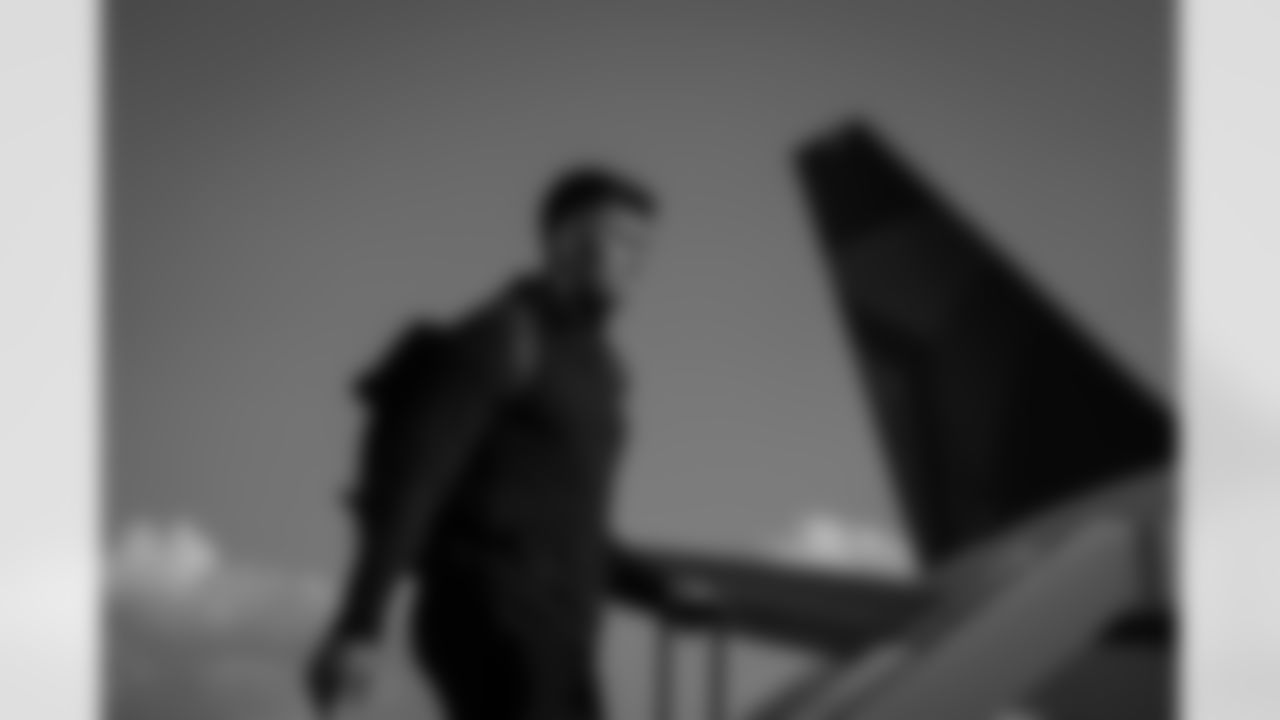 Atlanta Falcons inside linebacker Kaden Elliss #55 boards the plane at Hartsfield-Jackson International Airport in Atlanta, Ga. on Saturday, November 22, 2025. (Photo by Jay Bendlin/Atlanta Falcons)