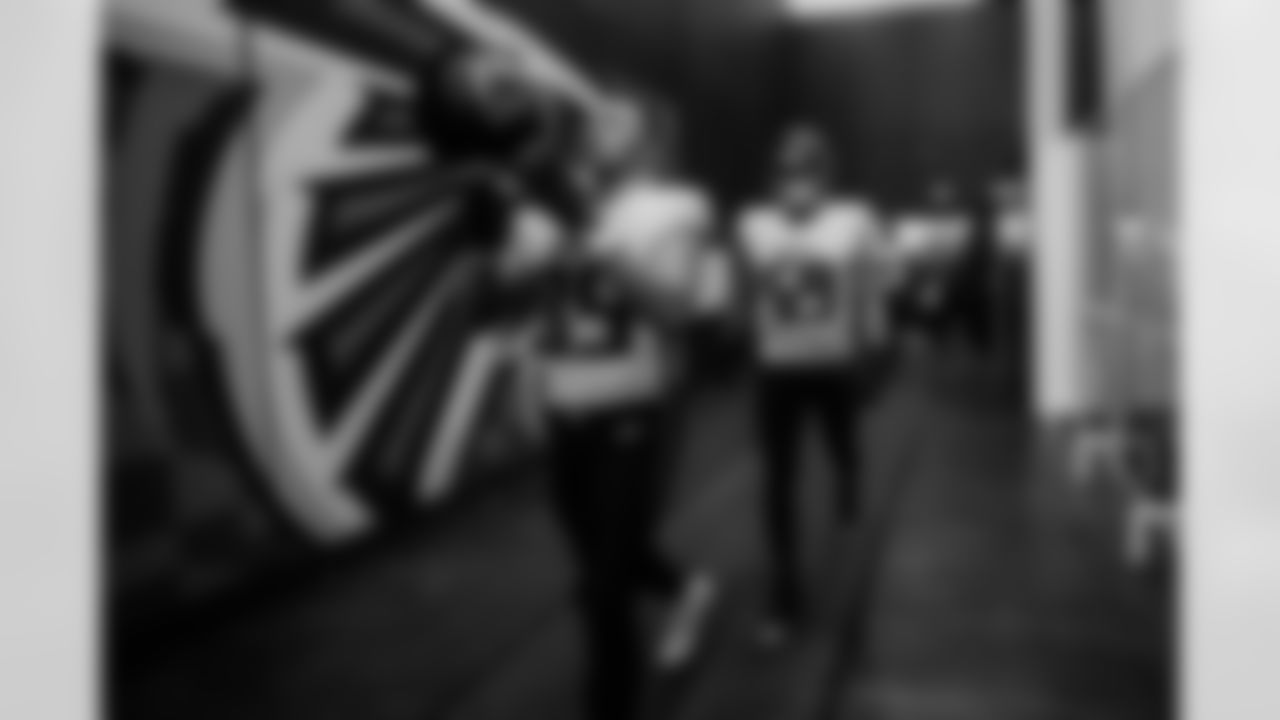 Atlanta Falcons tight end Teagan Quitoriano #85 and Atlanta Falcons tight end Charlie Woerner #89 walks out to the field after half time during the Week 10 Game against the Indianapolis Colts at Olympic Stadium in Berlin, Germany on Sunday, November 9, 2025. (Photo by Brandon Magnus/Atlanta Falcons)