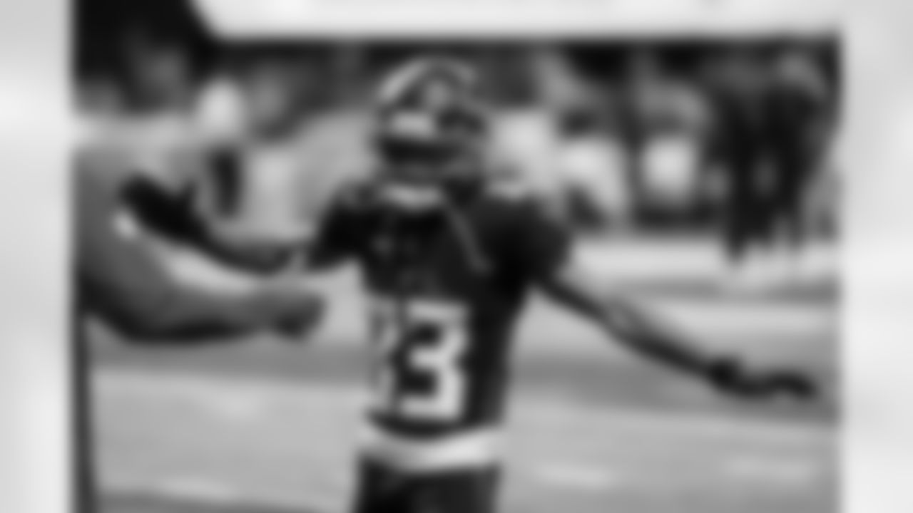 Atlanta Falcons wide receiver Devan Thompkins #83 warms up before the Week 14 Game against the Seattle Seahawks at Mercedes-Benz Stadium in Atlanta, Georgia on Sunday, December 7, 2025. (Photo by Ken Griffey Jr./Atlanta Falcons)