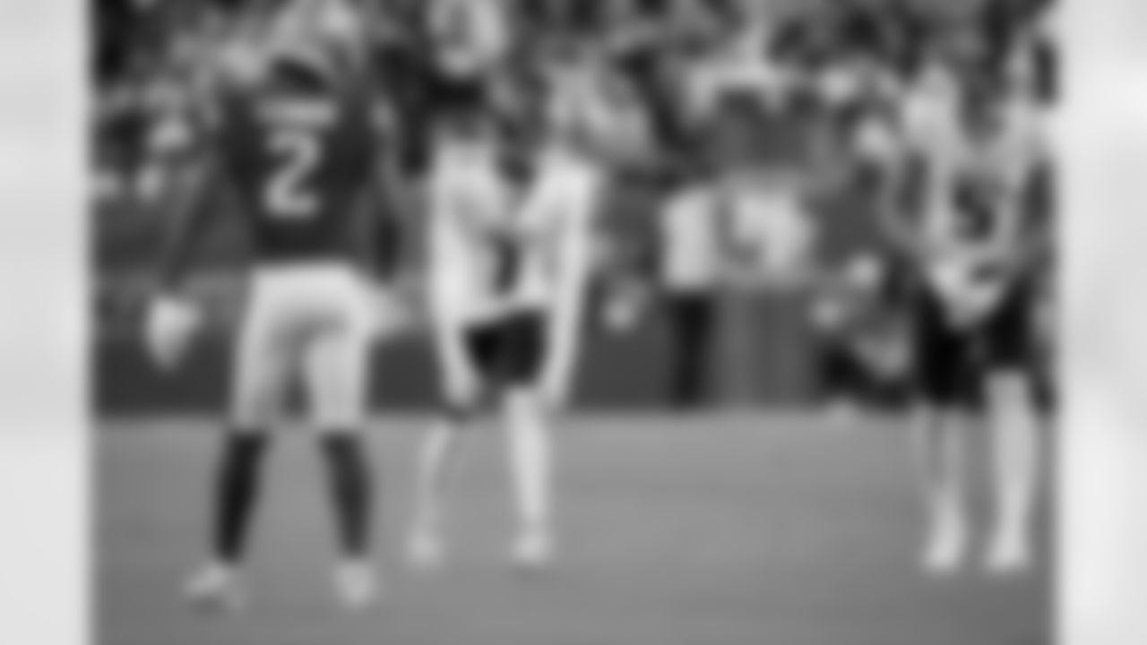 Atlanta Falcons wide receiver Darnell Mooney #1 during the Week 7 Game against the San Francisco 49ers at Levi's Stadium in Santa Clara, California on Sunday, October 19, 2025. (Photo by Taylor McLaughlin/Atlanta Falcons)