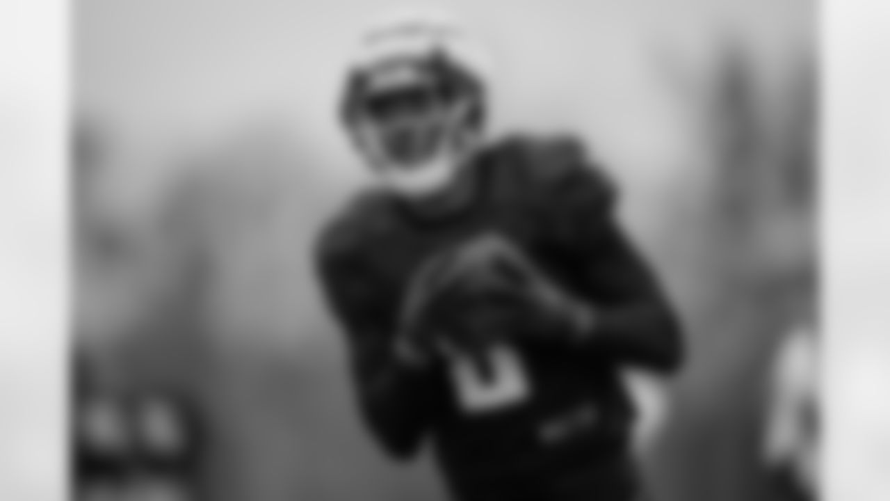 /Atlanta Falcons tight end Kyle Pitts Sr. #8 during practice at Atlanta Falcons Training Facility in Flowery Branch, Georgia, on Thursday, December 4, 2025. (Photo by Taylor McLaughlin/Atlanta Falcons)