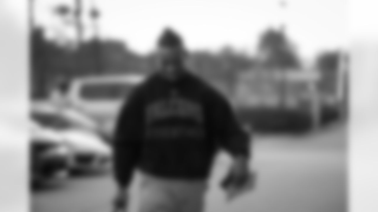 Atlanta Falcons running back Bijan Robinson #7 arrives before the Week 17 Game against the Los Angeles Rams at Mercedes-Benz Stadium in Atlanta, Georgia on Monday, December 29, 2025. (Photo by Jay Bendlin/Atlanta Falcons)