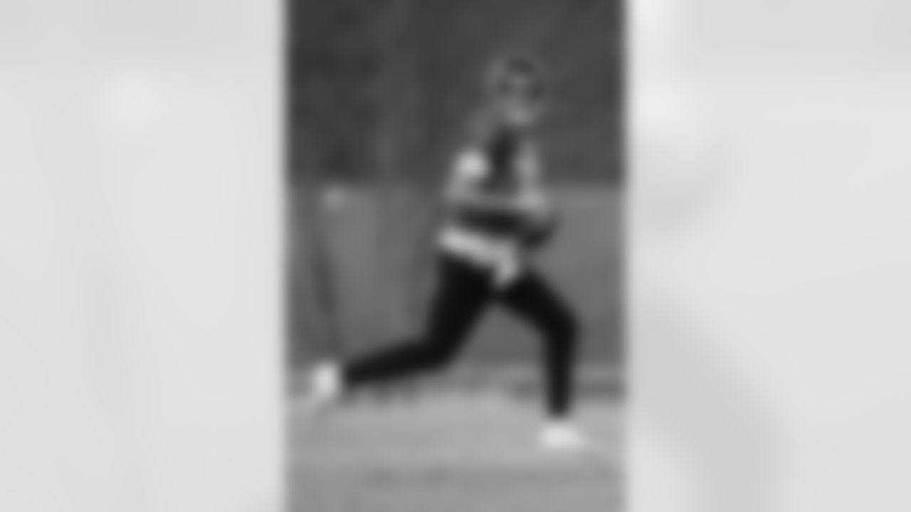 Atlanta Falcons quarterback Kirk Cousins #18 during practice at Atlanta Falcons Training Facility in Flowery Branch, Georgia, on Thursday, November 20, 2025. (Photo by Jay Bendlin/Atlanta Falcons)